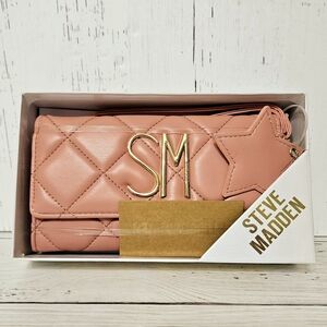 NWT Steve Madden Rose Faux Leather Chevron Quilted Wristlet Trifold Wallet